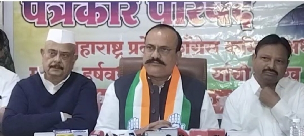 महाराष्ट्रात कायदा-सुव्यवस्थेचा बोजवारा; सत्ताधाऱ्यांकडून लोकशाहीचा गळा घोटला जातोय – हर्षवर्धन सपकाळ