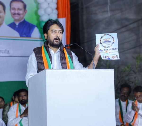 धिरज देशमुख धिरज देशमुख