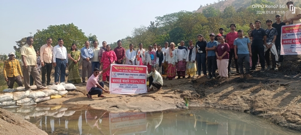 भूजल वाढीसाठी महत्त्वाचे पाऊल; आनंदवाडी ओहळावर वनराई बंधारा बांधला
