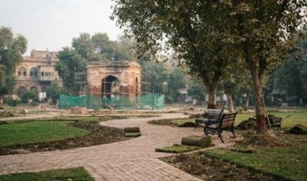 लाहोरमधील ऐतिहासिक नेहरू पार्कचा जीर्णोद्धार सुरू