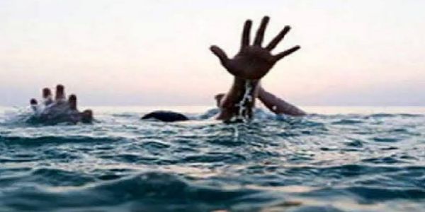 दिवेआगार समु्द्रात आळंदीतील आठ विद्यार्थ्यांचा बुडून मृत्यू