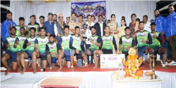 पोयनाड पोलिसांची दुहेरी बाजी; सागरी सुरक्षा चषकावर निर्विवाद वर्चस्व