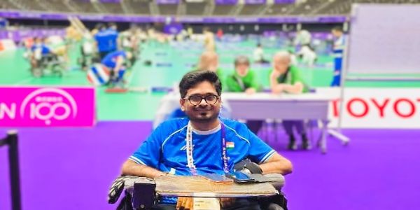 अपघाताने बदलले आयुष्य, जिद्दीने मिळवली ओळख