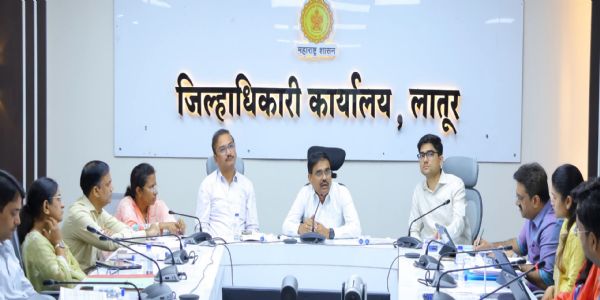 लातूर जिल्ह्यातील सिंचन प्रकल्पांतील गाळ उपशासाठी विशेष मोहीम; जलसाठ्यांची क्षमता वाढवण्यासाठी पुढाकार घेण्याचे आवाहन