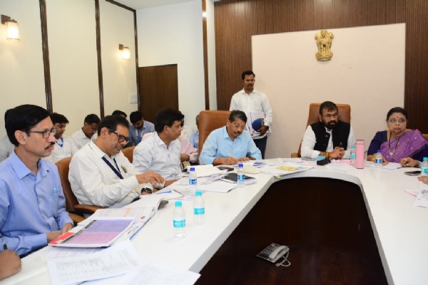मुंबईतील इमारतींच्या समूह पुनर्विकासाचे प्रस्ताव गतीने मार्गी लावावे -विधानपरिषद उपसभापती सचिन अहिर यांचे निर्देश मुंबईतील इमारतींच्या समूह पुनर्विकासाचे प्रस्ताव गतीने मार्गी लावावे -विधानपरिषद उपसभापती सचिन अहिर यांचे निर्देश