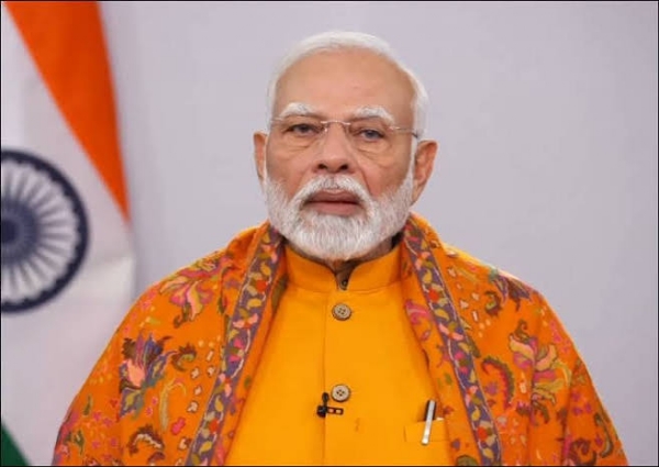 PM Varanasi inaugurate garment manufacturing facility