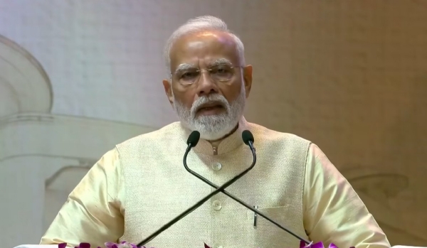 पंतप्रधान नरेंद्र मोदी पंतप्रधान नरेंद्र मोदी