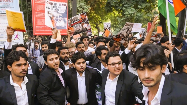 जामियातील विद्यार्थी आंदोलनाचा संग्रहित फोटो