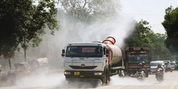 दिल्ली-एनसीआरमध्ये 6 नोव्हेंबरपर्यंत हवा गंभीर श्रेणीत जाण्याचा अंदाज