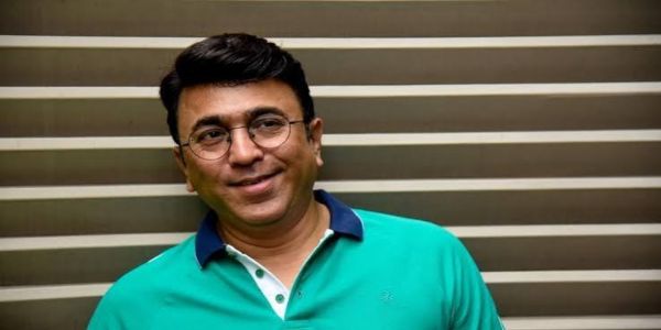 ‘अॅडव्होकेट सरडा’ ही व्यक्तिरेखा माझ्यासाठी वेगळी; पुष्कर श्रोत्रींनी सांगितले भूमिकेमागचे अनुभव