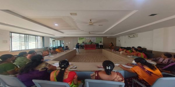 प्रधानमंत्री सूक्ष्म अन्न प्रक्रिया उद्योग योजनेअंतर्गत परळीत महिला बचत गटांचे एकदिवसीय प्रशिक्षण संपन्न