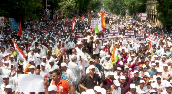 Scrap SIR using ballot papers  Garjana Morcha Raj Thackeray