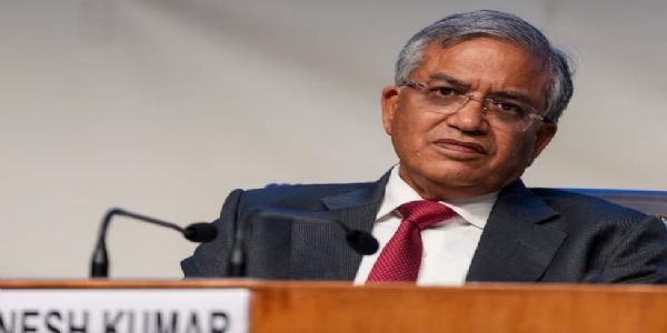 मुख्य निवडणूक आयुक्त ज्ञानेश कुमार यांच्या निलंबनाची याचिका सर्वोच्च न्यायालयाने फेटाळली