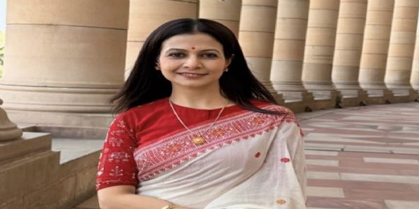 तृणमूल काँग्रेसच्या माजी खासदार अभिनेत्री कोयल मल्लिक यांचा भाजपमध्ये प्रवेश