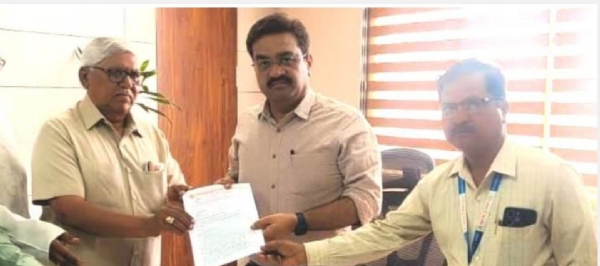 सरकारी कर्मचारी