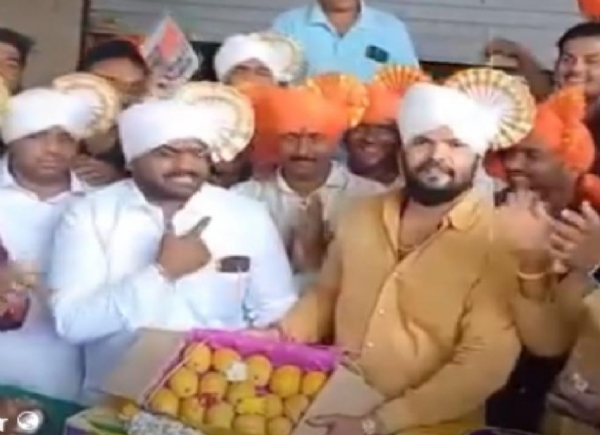 कोल्हापूररात हापूस आंब्याचा सौदा