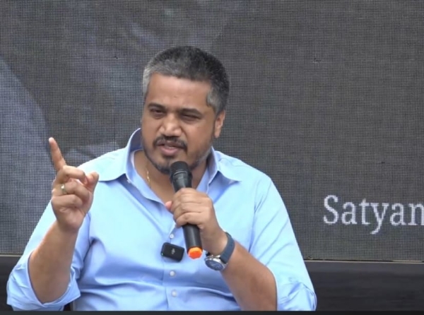 रोहित पवार