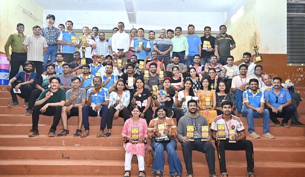 करसल्लागार स्पोर्टस् कार्निव्हल