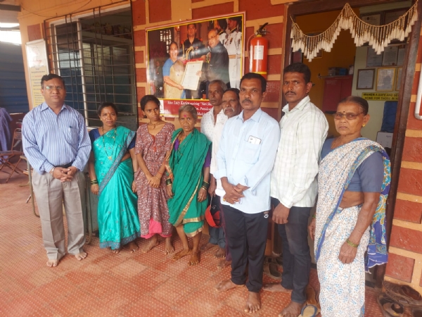 मतिमंद महिलेला नातेवाइकांकडे सुपूर्द करण्यात आले