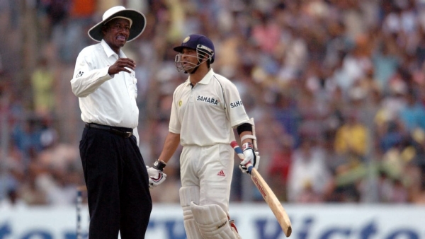 स्टिव्ह बकनर आणि सचिन तेंडुलकर संग्रहित फोटो