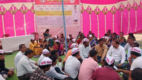 जिल्हा परिषद कर्मचाऱ्यांच्या उपोषणास भाजप महानगराध्यक्ष शिवाजी भरोसे यांची भेट