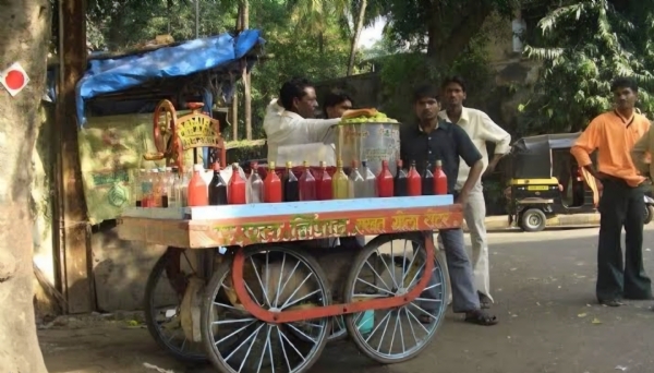 उन्हाचा तडाखा वाढला; नागरिकांची थंड पेयांकडे धाव, दुपारची वर्दळ घटली