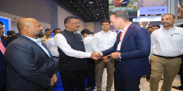 महाराष्ट्राला देशाचे अग्रगण्य 