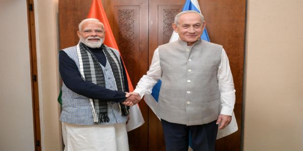इस्रायलच्या पंतप्रधानांनी परिधान केला भारतीय पोशाख