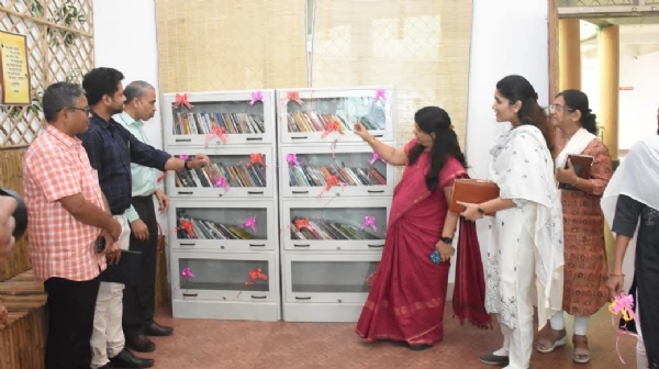 जिल्हाधिकारी कार्यालय