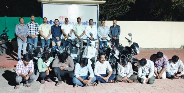 फ्रेजरपुरा हद्दीत जुगार अड्ड्यावर छापा; ९ जण ताब्यात, मुख्य सूत्रधार फरार मंगलधाम परिसरात चालायचा जुगार