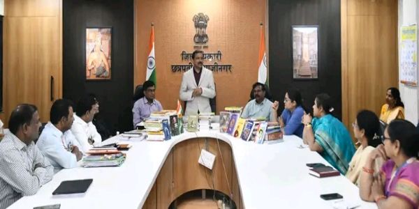 छ. संभाजीनगर - वाचन चळवळीला बळकटी देण्यासाठी ‘बुक बॅंक’ उपक्रम - जिल्हाधिकारी