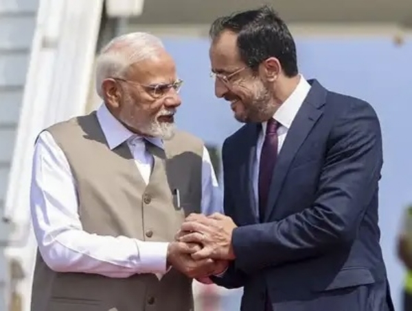 सायप्रसचे राष्ट्राध्यक्ष मे महिन्याच्या शेवटच्या आठवड्यात भारत दौऱ्यावर येण्याची शक्यता सायप्रसचे राष्ट्राध्यक्ष मे महिन्याच्या शेवटच्या आठवड्यात भारत दौऱ्यावर येण्याची शक्यता