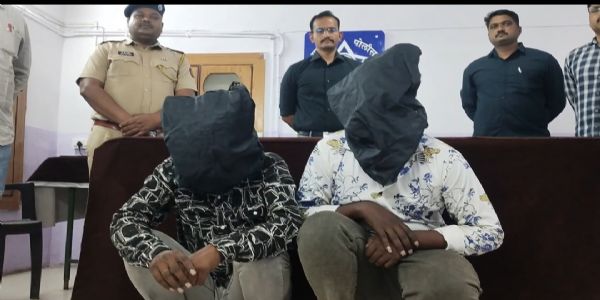 अकोला : धर्मांतरणासाठी महिलांचे ब्लॅकमेलिंग