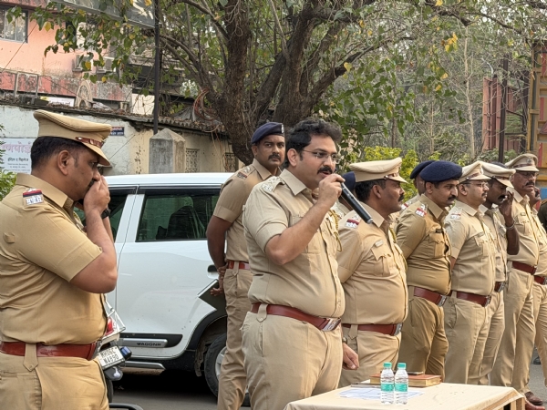 उपविभागीय पोलीस अधिकारी : विशाल नवले 	•	खालापूर पोलीस ठाणे – पोलीस निरीक्षक : सचिन पवार 	•	खोपोली पोलीस ठाणे – पोलीस निरीक्षक : सचिन हिरे