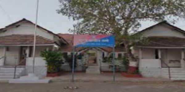 सुपेगावमध्ये मोबाईल शूटिंगच्या गैरसमजातून मारहाण; ९ जणांविरोधात गुन्हा