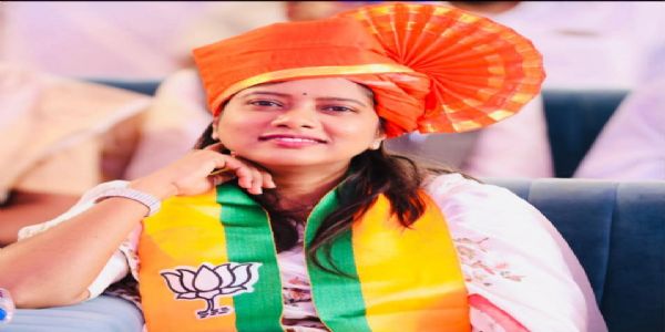 लातूरमध्ये भाजपच्या नवनिर्वाचित नगरसेविका प्रेरणा होनराव यांचा सत्कार