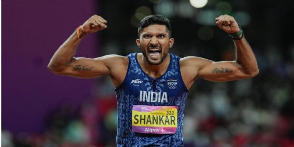 आशियाई इनडोअर चॅम्पियनशिप : पहिल्या दिवशी तेजस्विन शंकरची चमकदार कामगिरी