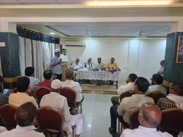 दुकान गाळे भाडेकरार प्रश्नावर व्यापारी संघटना–महापालिका बैठक दुकान गाळे भाडेकरार प्रश्नावर व्यापारी संघटना–महापालिका बैठक