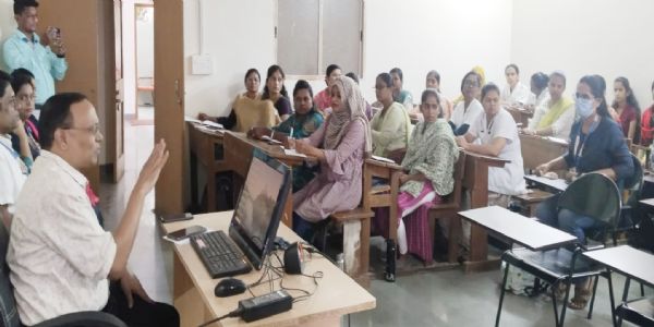 कोल्हापूर - डॉक्टर्स, नर्स, स्टाफसाठी राष्ट्रीय तंबाखू नियंत्रण कार्यक्रम कार्यशाळा संपन्न