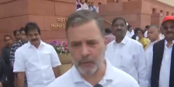 इराणसोबतची समस्या सुटली तरी संकट संपणार नाही - राहुल गांधी