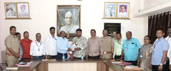 परिवहन सभापती सत्यजित जाधव यांची आढावा बैठक