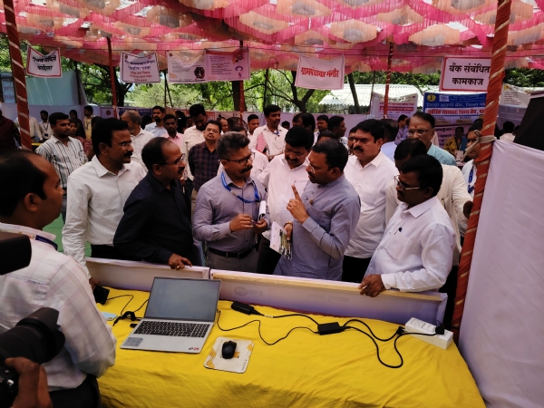 खोडाळा येथे ‘छत्रपती शिवाजी महाराज महाराजस्व समाधान शिबीर’ उत्साहात संपन्न