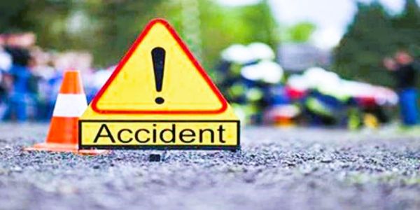 अतिवेगामुळे बोलेरो उलटली; एकाचा मृत्यू, अनेक जखमी