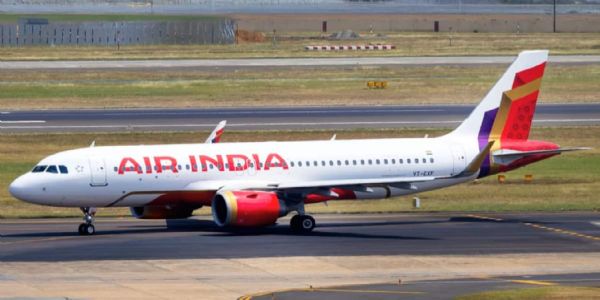 मध्य पूर्व तणावाच्या पार्श्वभूमीवर एअर इंडियाची ७२ उड्डाणे सुरू; अतिरिक्त सेवांची तयारी