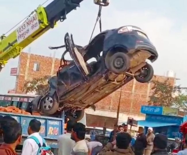 UP ROAD ACCIDENT DEATH UP ROAD ACCIDENT DEATH