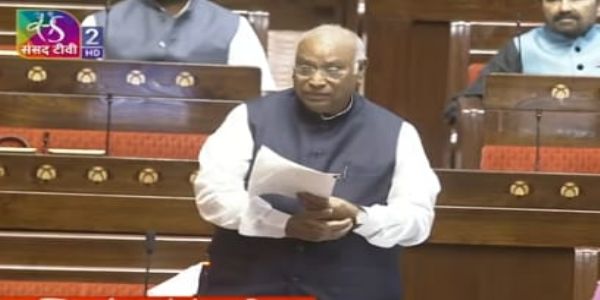 एलपीजी संकटावरून राज्यसभेत सत्ताधारी पक्ष आणि विरोधी पक्षांमध्ये जोरदार खडाजंगी