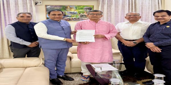 नाशिकमध्ये डिफेन्स इंडस्ट्रियल क्लस्टर स्थापनेस संरक्षण सचिव सकारात्मक