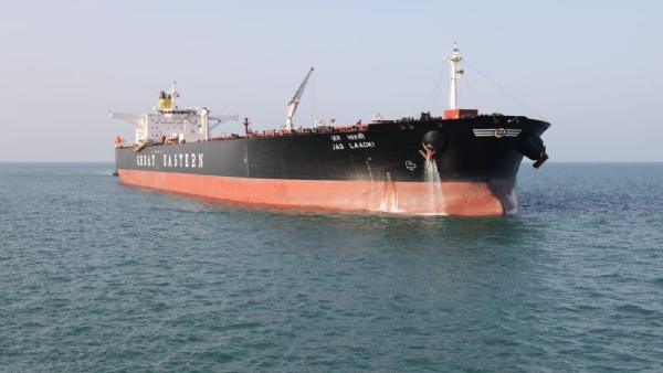 jag laadki crude oil mundra port gujarat