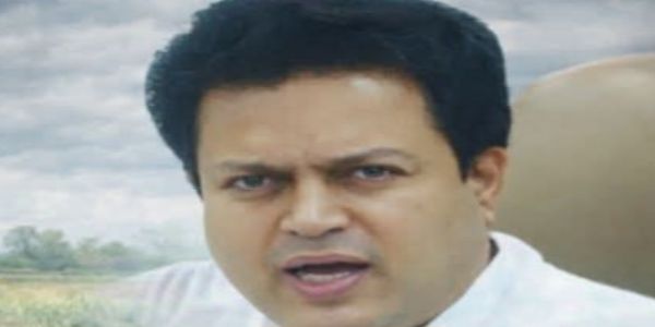 गारपीट बाधित शेतकऱ्यांना दिलासा द्यावा-आमदार अमित देशमुख