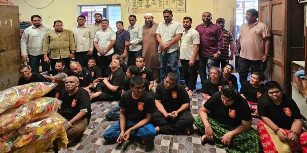 रत्नागिरी : आशादीपमधील मुलांना रमजाननिमित्त कोकणी समाज ट्रस्ट कडून मदत